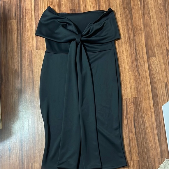 Quum Elegant Black Evening off the shoulder Dress 3X - Picture 2 of 16